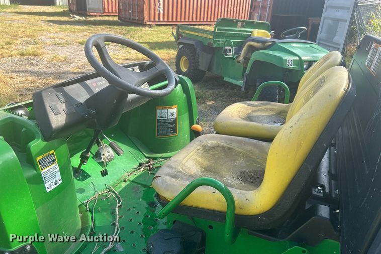 image for item KH9500 (2) John Deere utility vehicles