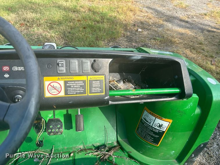 image for item KH9500 (2) John Deere utility vehicles