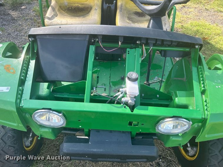 image for item KH9500 (2) John Deere utility vehicles