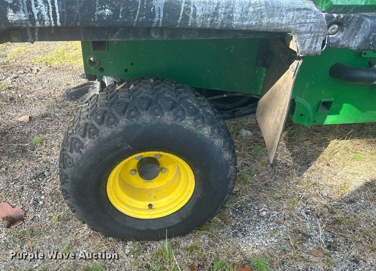 image for item KH9500 (2) John Deere utility vehicles