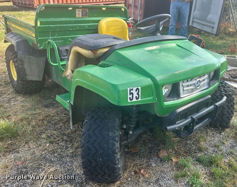 image for item KH9500 (2) John Deere utility vehicles