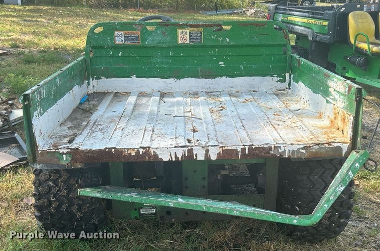 image for item KH9500 (2) John Deere utility vehicles