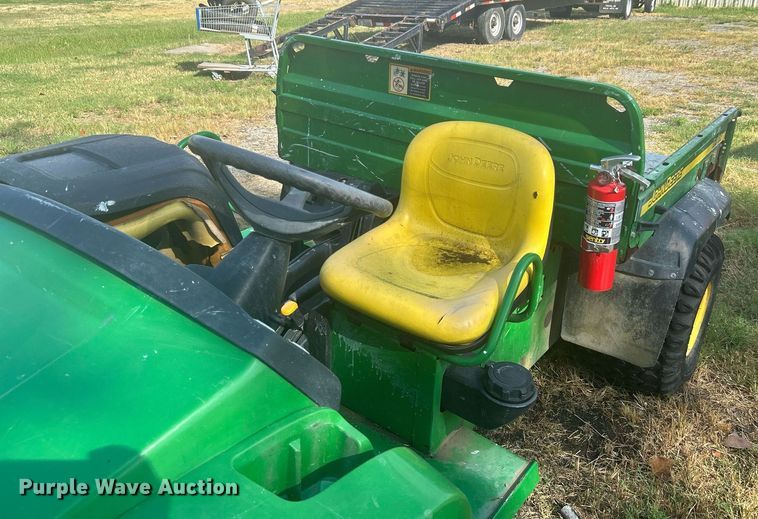 image for item KH9500 (2) John Deere utility vehicles