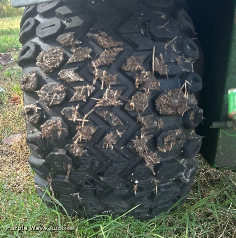 image for item KH9500 (2) John Deere utility vehicles