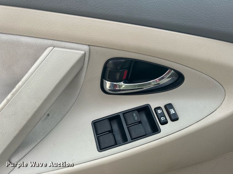 image for item KH9502 2009 Toyota Camry