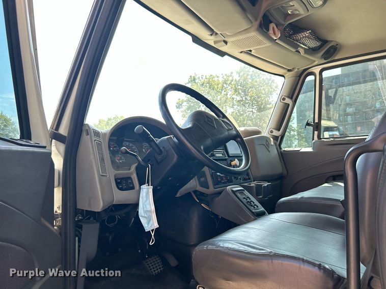 image for item KH9507 2012 International 4400 SBA  medical scanner truck