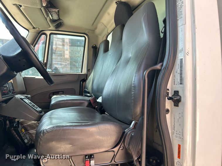 image for item KH9507 2012 International 4400 SBA  medical scanner truck