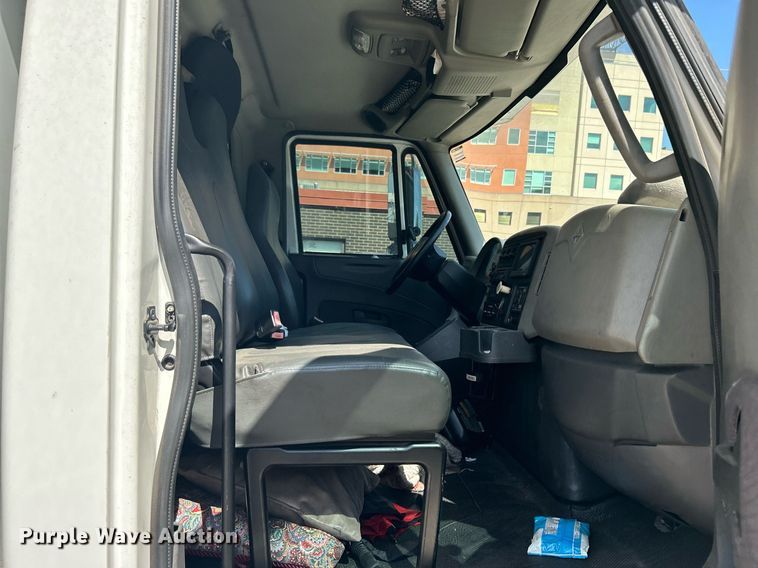 image for item KH9507 2012 International 4400 SBA  medical scanner truck