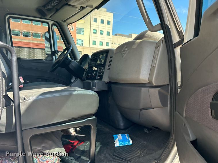 image for item KH9507 2012 International 4400 SBA  medical scanner truck