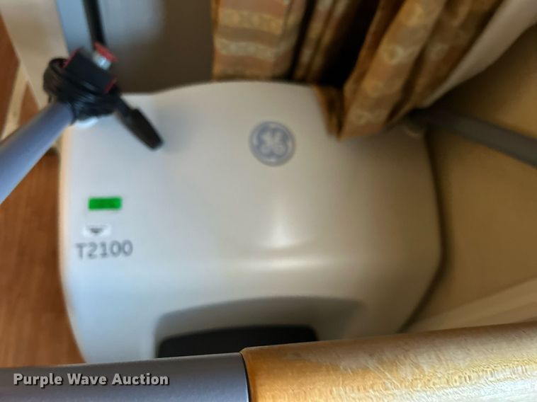 image for item KH9507 2012 International 4400 SBA  medical scanner truck