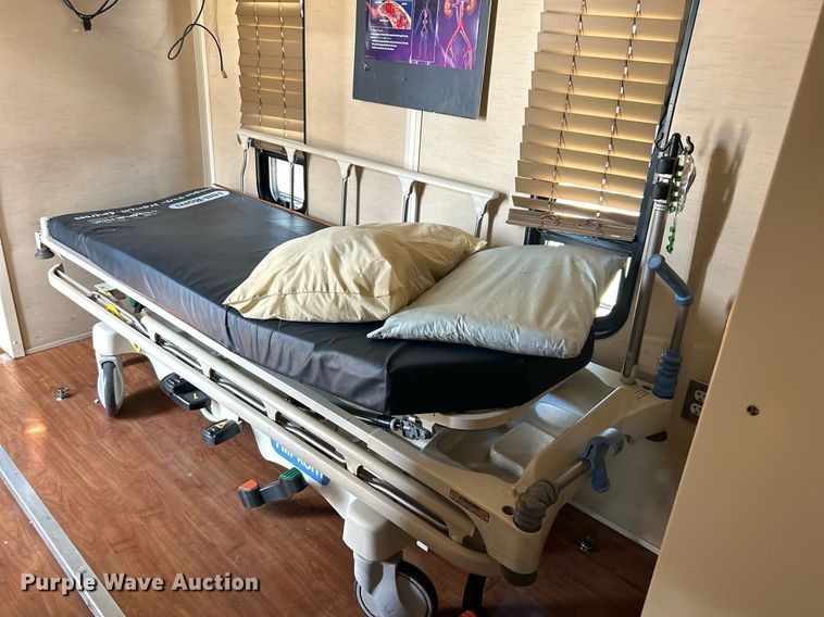 image for item KH9507 2012 International 4400 SBA  medical scanner truck