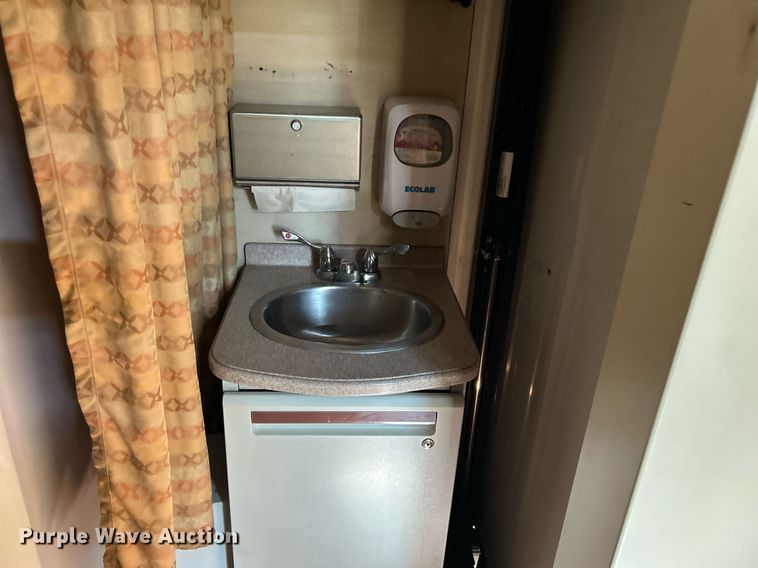 image for item KH9507 2012 International 4400 SBA  medical scanner truck