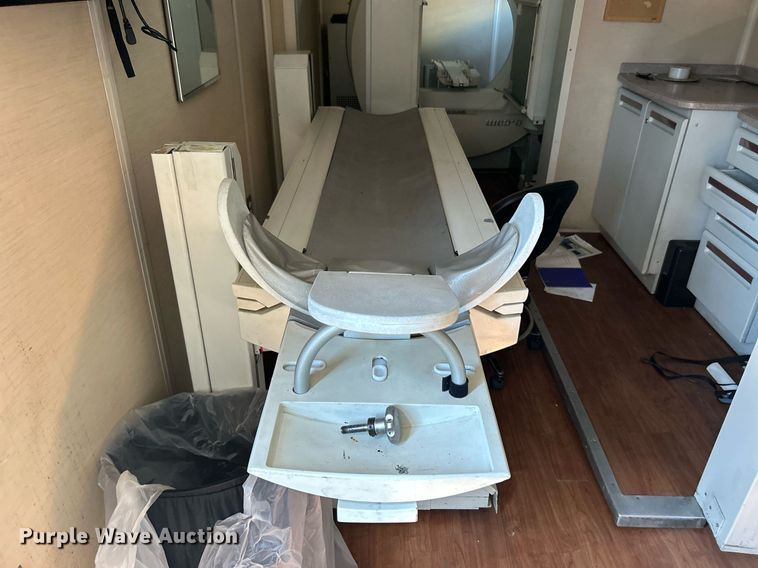 image for item KH9507 2012 International 4400 SBA  medical scanner truck