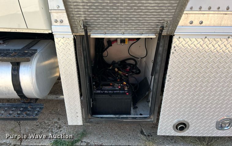 image for item KH9507 2012 International 4400 SBA  medical scanner truck