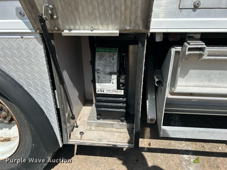 image for item KH9507 2012 International 4400 SBA  medical scanner truck