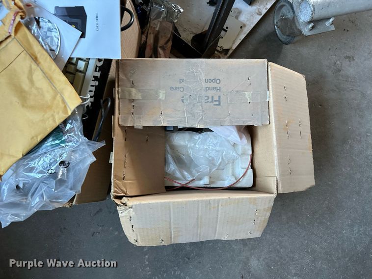 image for item KT9318 electronics