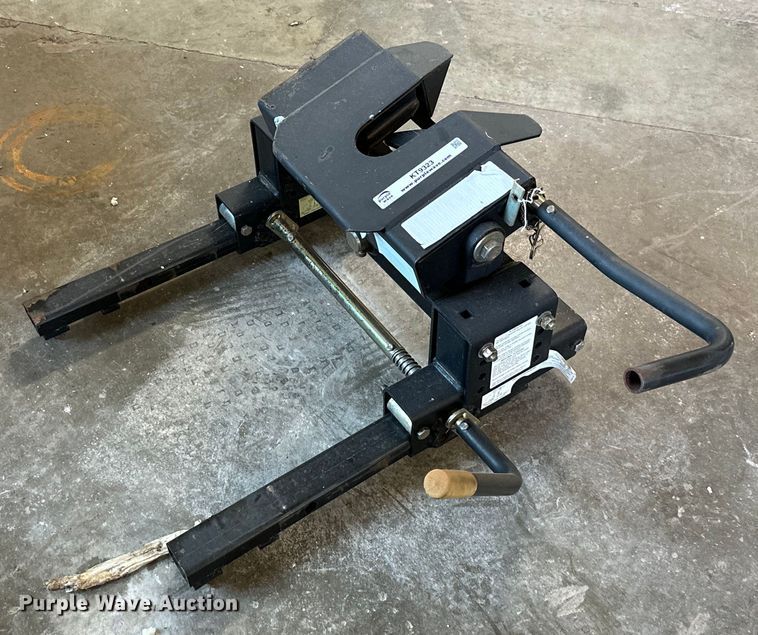 image for item KT9323 Husky EZ Roller  fifth wheel hitch