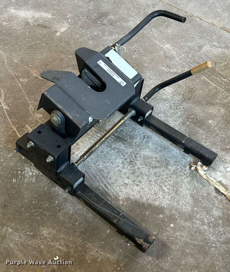 image for item KT9323 Husky EZ Roller  fifth wheel hitch