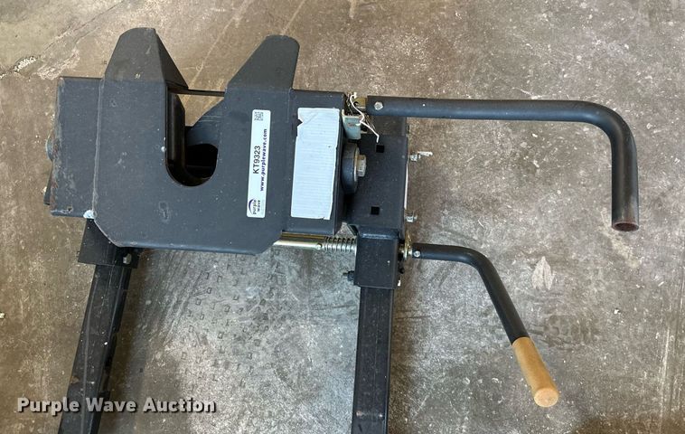 image for item KT9323 Husky EZ Roller  fifth wheel hitch