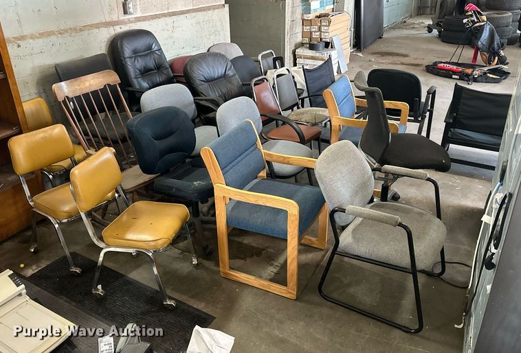 image for item KT9327 Approximately 24 chairs