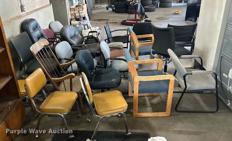 image for item KT9327 Approximately 24 chairs