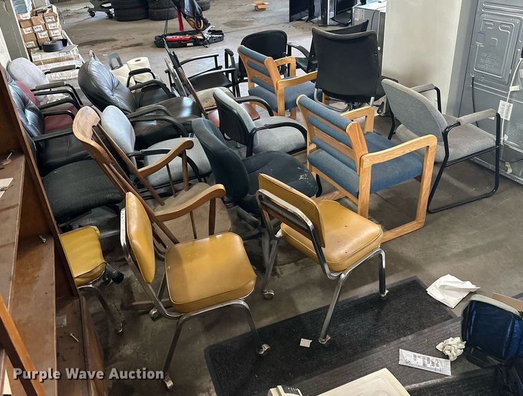 image for item KT9327 Approximately 24 chairs