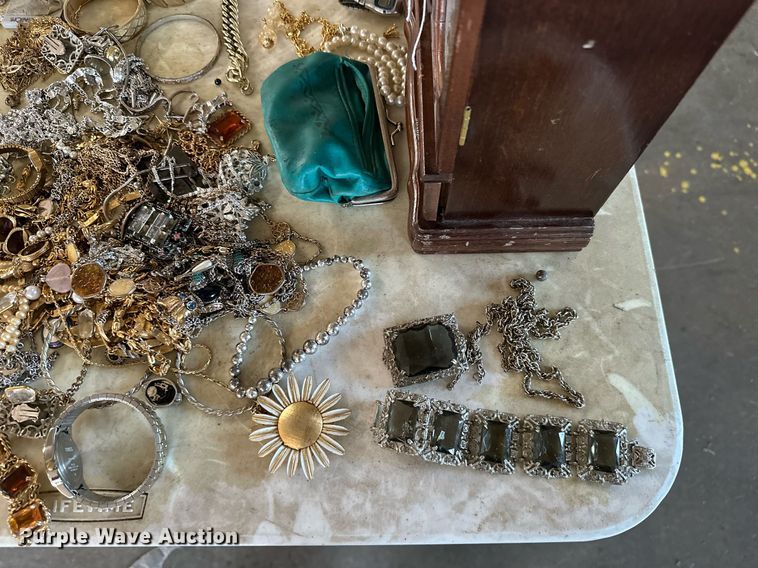 image for item KT9328 Jewelry