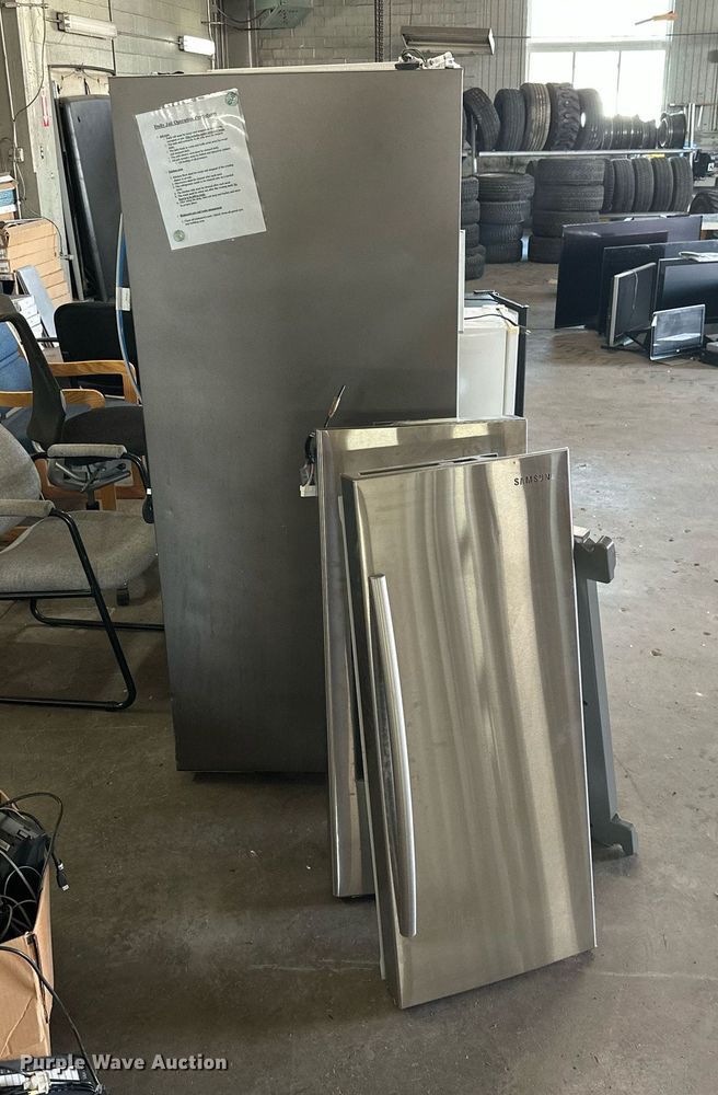 image for item KT9329 (4) refrigerators