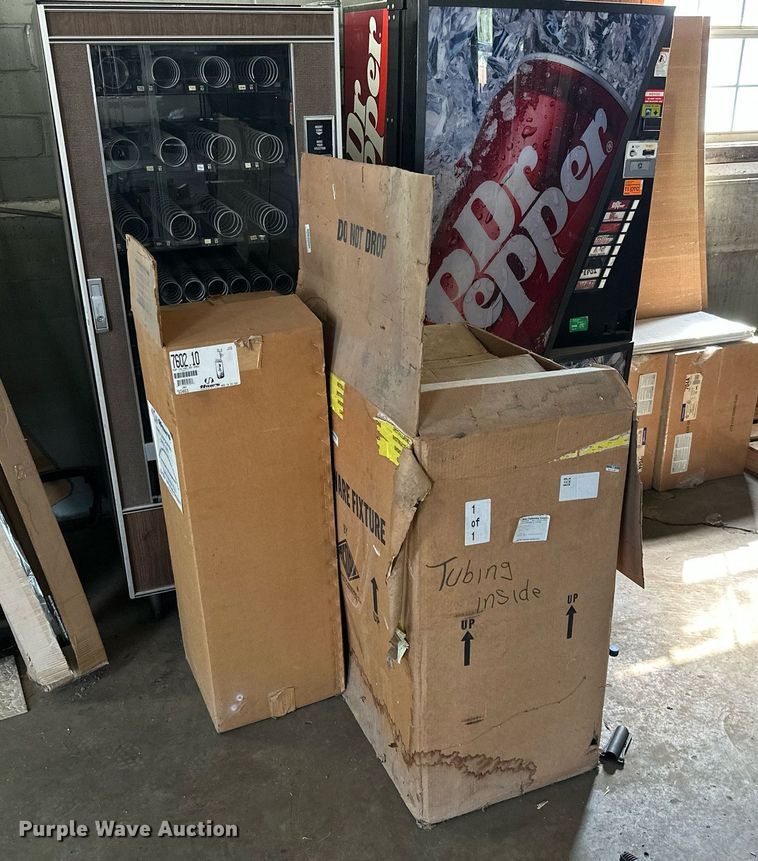 image for item KT9329 (4) refrigerators