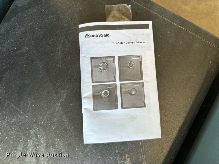 image for item KT9334 (3) combination safes