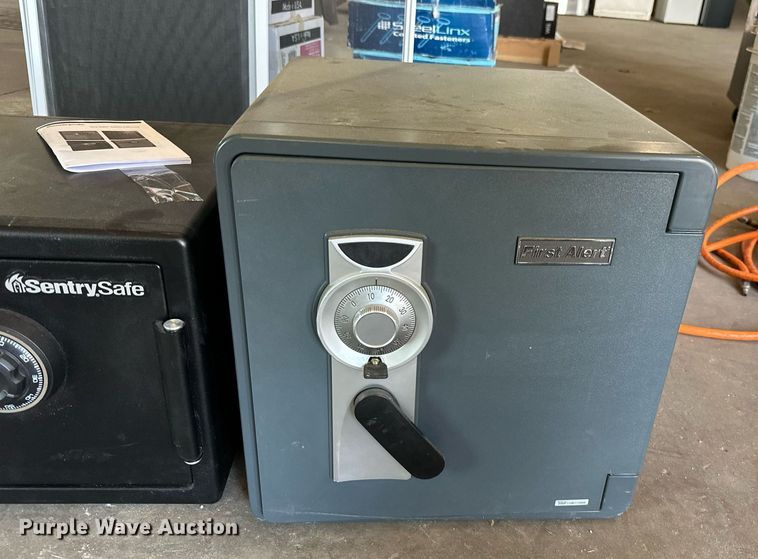 image for item KT9334 (3) combination safes