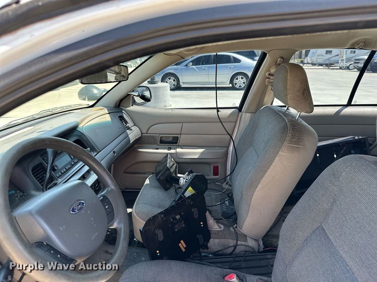 image for item KT9343 2010 Ford Crown Victoria Police Interceptor