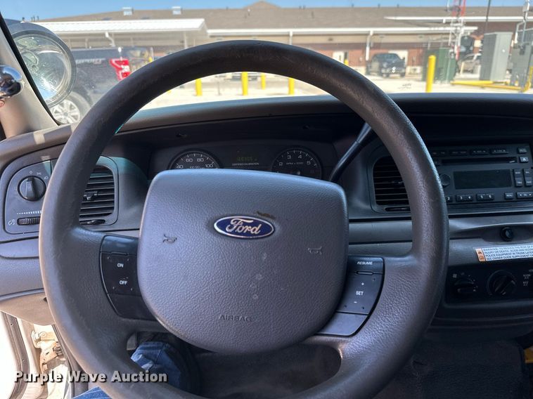 image for item KT9343 2010 Ford Crown Victoria Police Interceptor