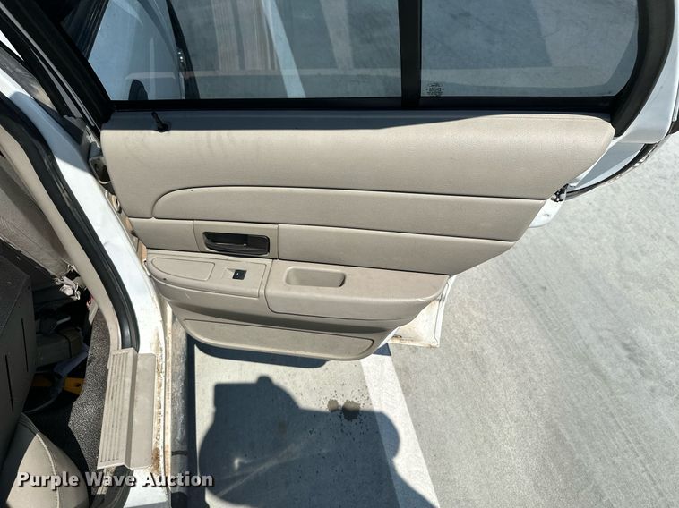 image for item KT9343 2010 Ford Crown Victoria Police Interceptor