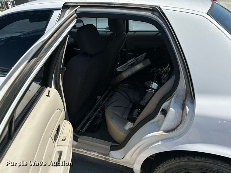 image for item KT9343 2010 Ford Crown Victoria Police Interceptor