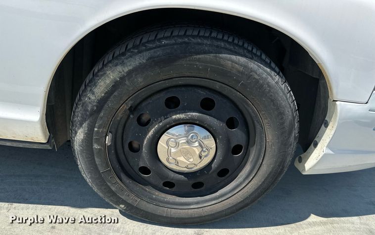 image for item KT9343 2010 Ford Crown Victoria Police Interceptor