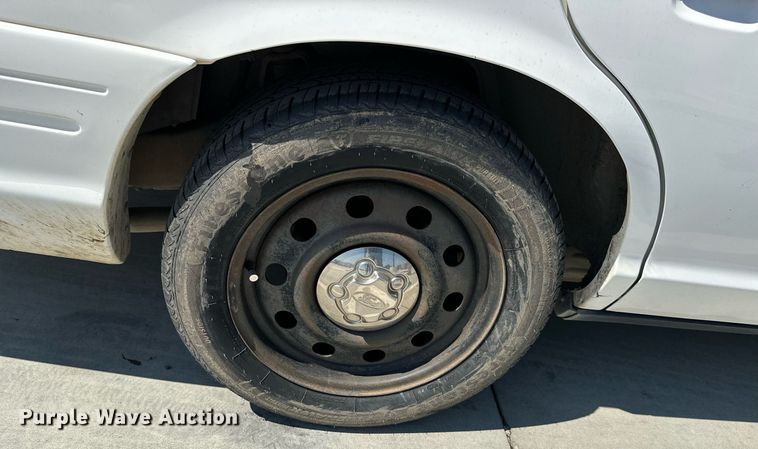 image for item KT9343 2010 Ford Crown Victoria Police Interceptor