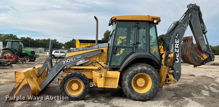 image for item LF9511 2008 John Deere 310SJ  backhoe