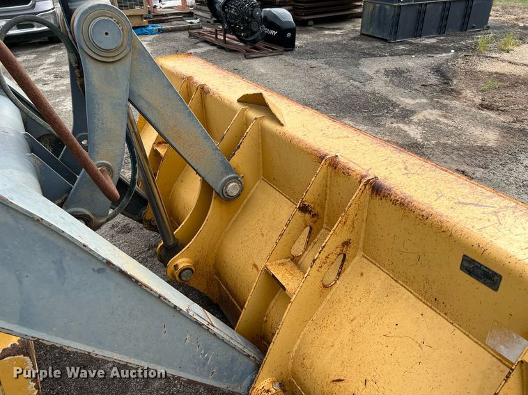 image for item LF9511 2008 John Deere 310SJ  backhoe