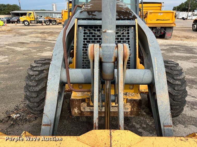 image for item LF9511 2008 John Deere 310SJ  backhoe