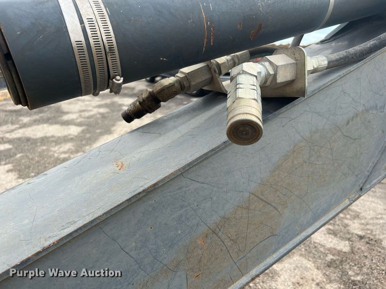 image for item LF9511 2008 John Deere 310SJ  backhoe