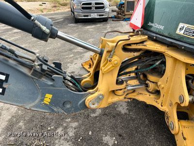 image for item LF9511 2008 John Deere 310SJ  backhoe