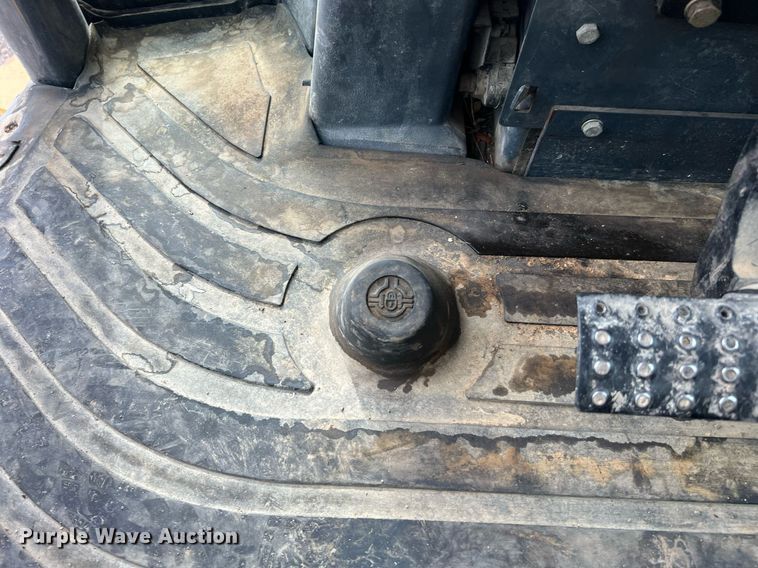 image for item LF9511 2008 John Deere 310SJ  backhoe