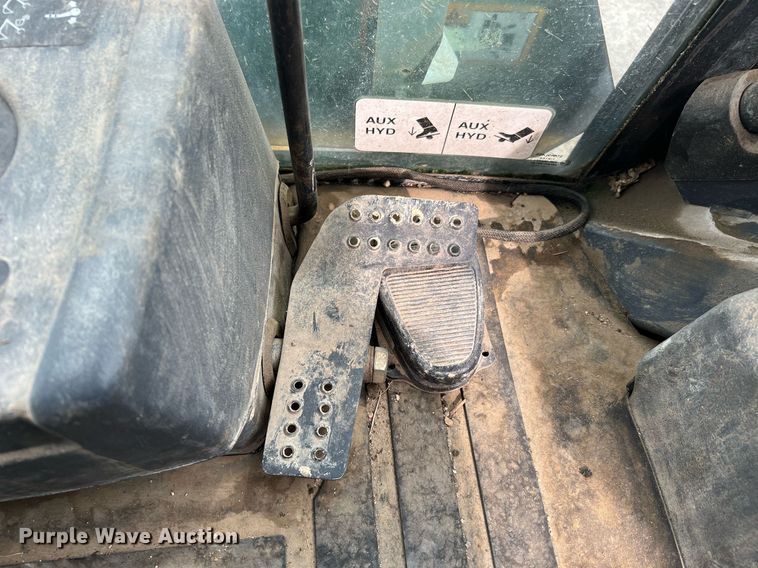 image for item LF9511 2008 John Deere 310SJ  backhoe