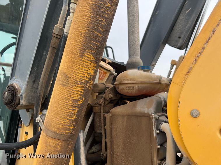 image for item LF9511 2008 John Deere 310SJ  backhoe