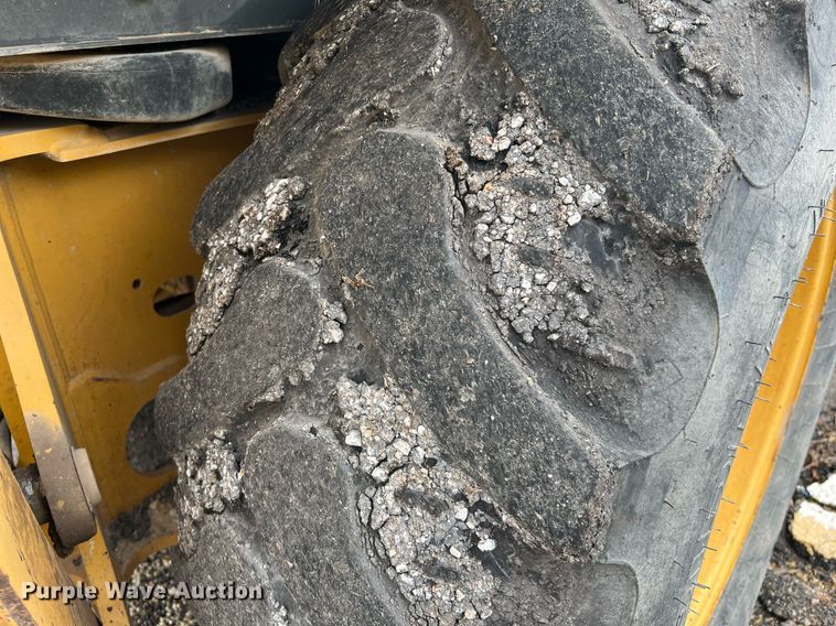 image for item LF9511 2008 John Deere 310SJ  backhoe