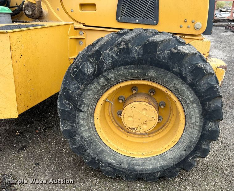 image for item LF9511 2008 John Deere 310SJ  backhoe