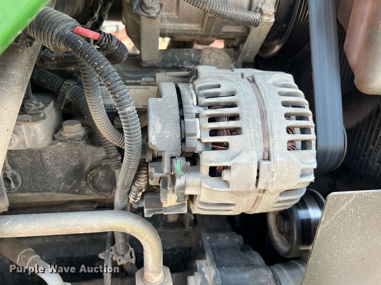 image for item LF9512 2008 John Deere 5525  tractor