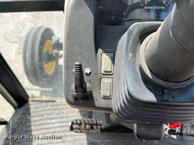 image for item LF9512 2008 John Deere 5525  tractor