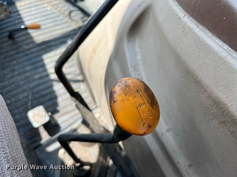 image for item LF9512 2008 John Deere 5525  tractor